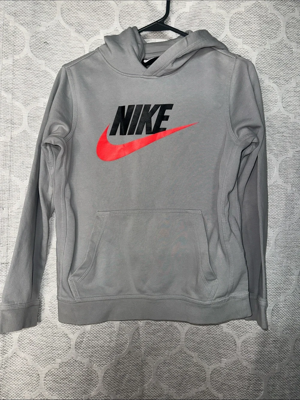 Nike Sportswear Club Fleece Boys Hoodie Size Large L Gray Orange Swoosh Pullover